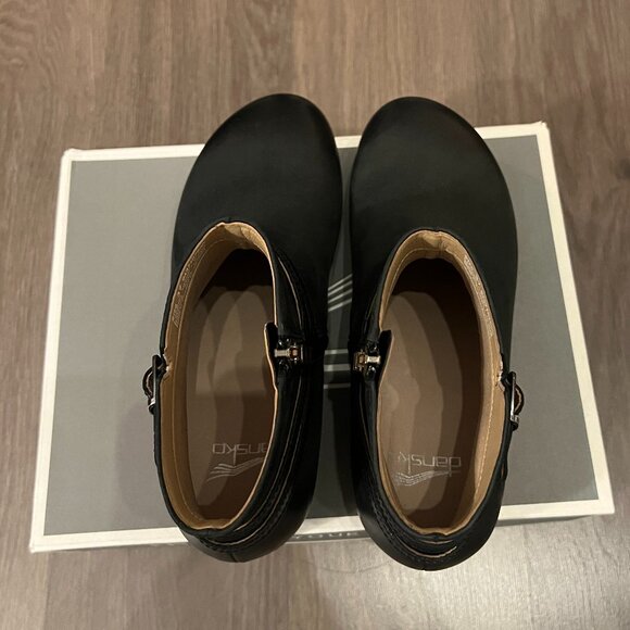 NEW DANSKO BROOK BOOTIE - Picture 3 of 16